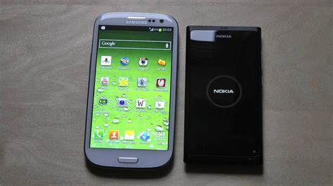 Nokia N9 vs Samsung Galaxy A8 Karşılaştırma
